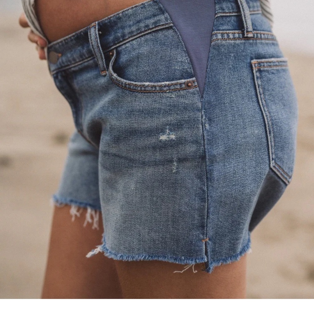 HATCH THE CUT OFF MATERNITY SHORT